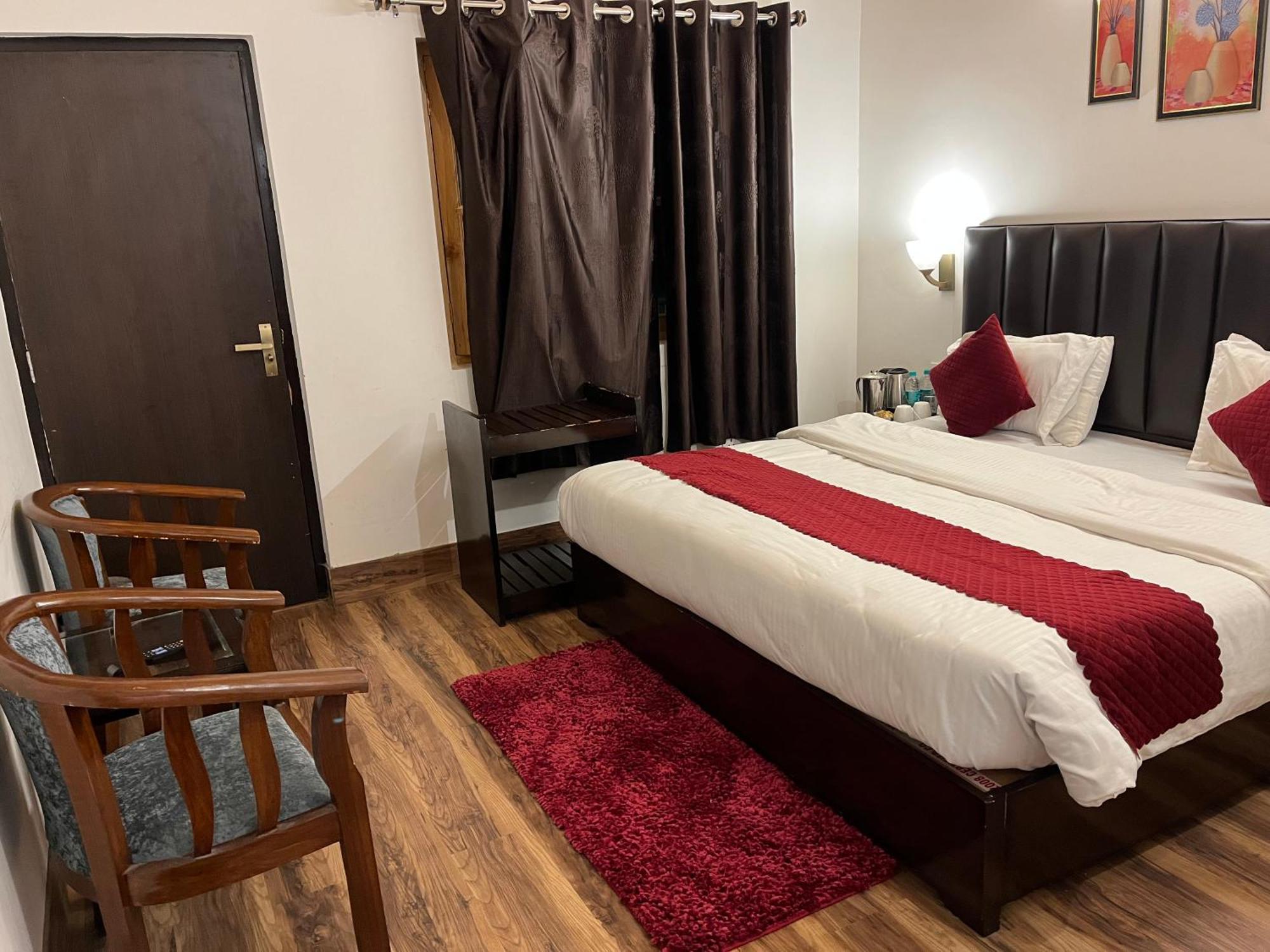 Cedar Woods Resort By Heyan Hotels Nainital Exteriér fotografie