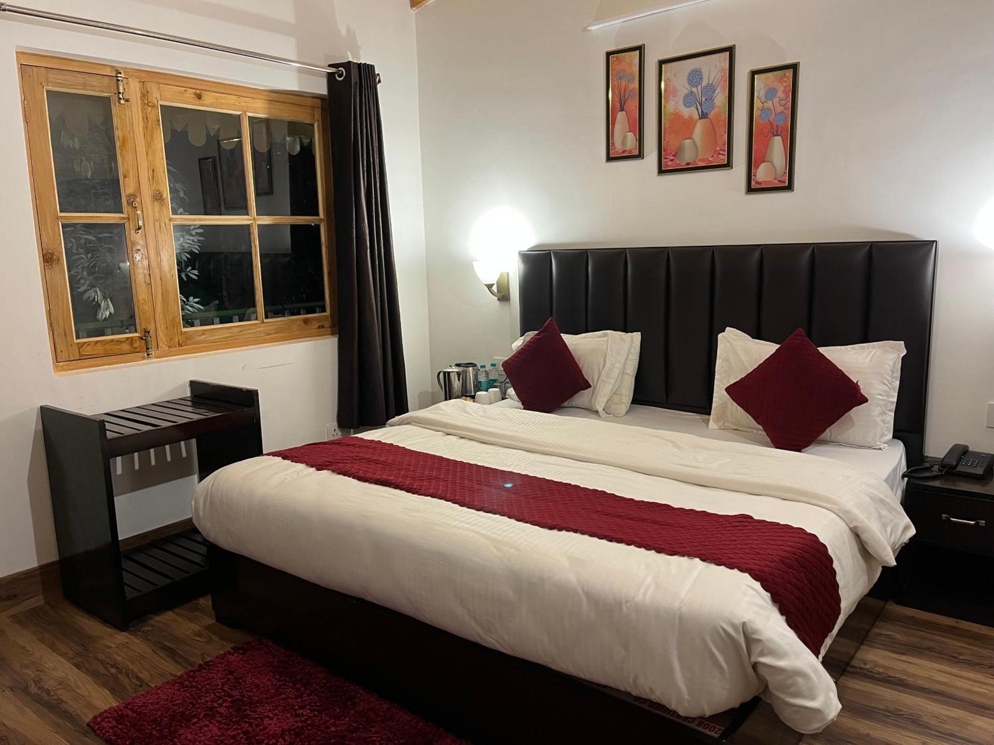 Cedar Woods Resort By Heyan Hotels Nainital Exteriér fotografie