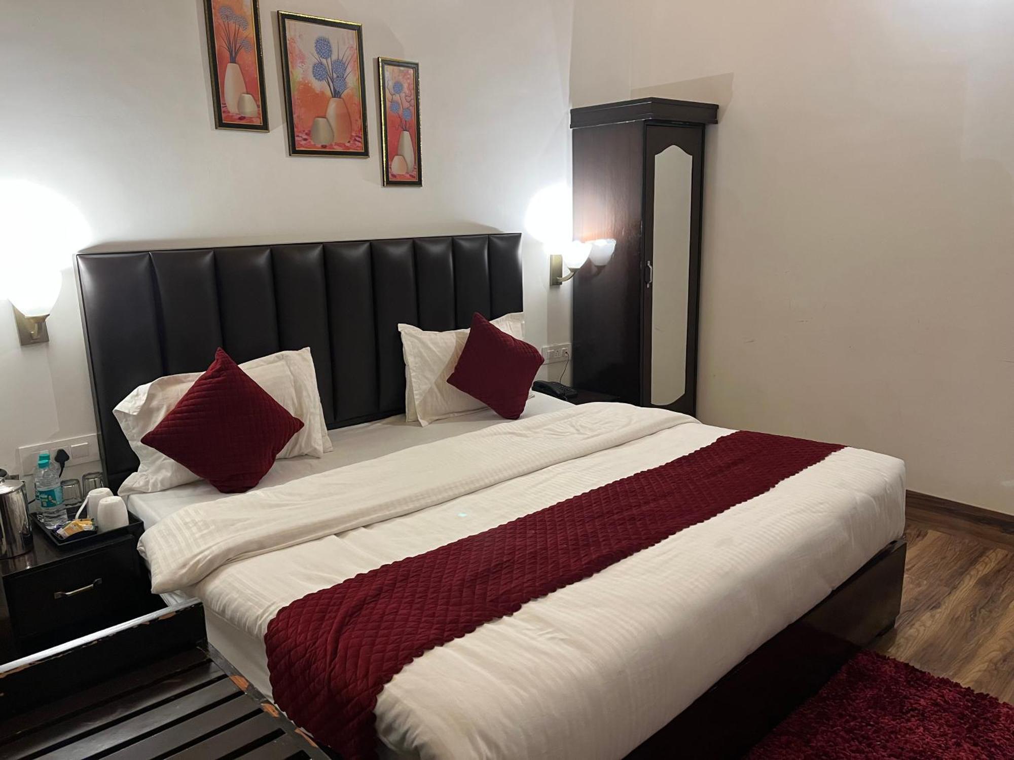 Cedar Woods Resort By Heyan Hotels Nainital Exteriér fotografie