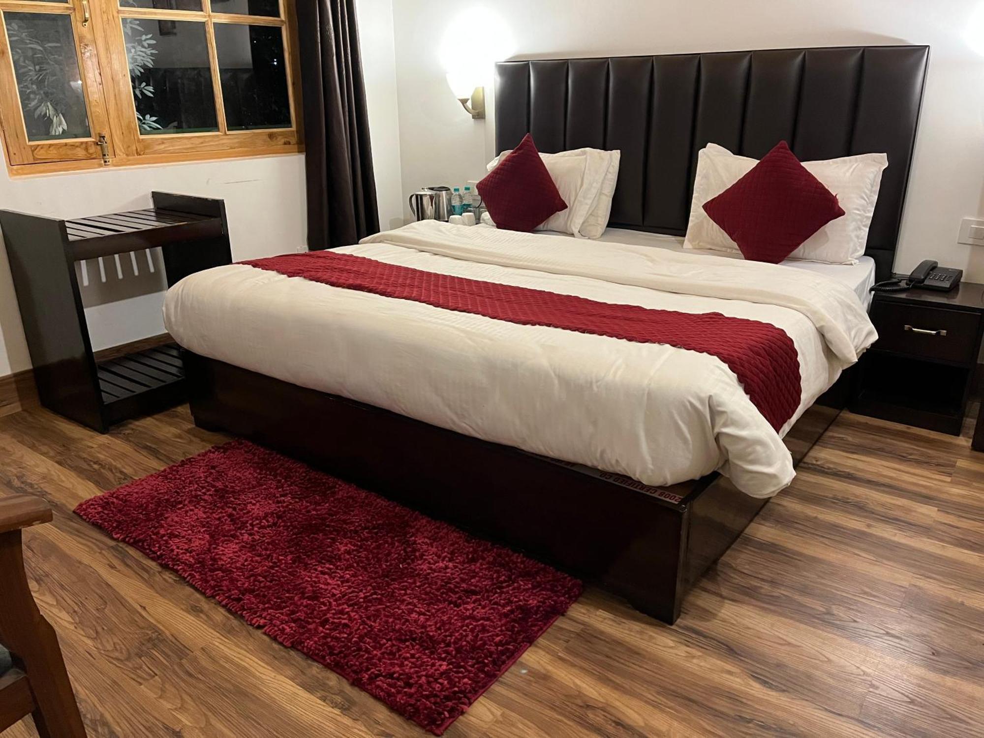 Cedar Woods Resort By Heyan Hotels Nainital Exteriér fotografie